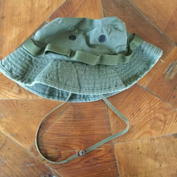 hat sun hot weather